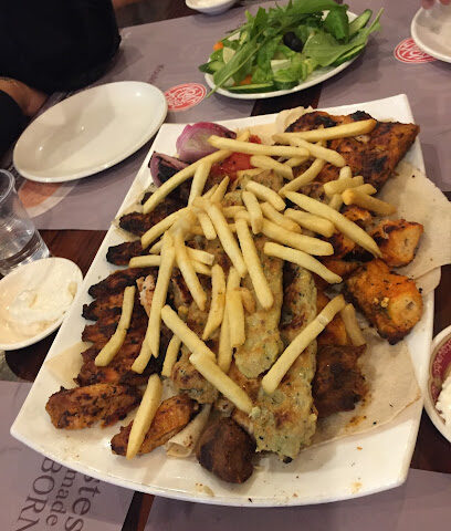 مطعم جريل هت - الشارقة - +971 4 263 2223