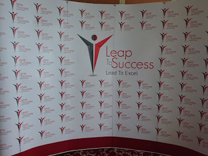 قفزة نحو النجاح - الشارقة - +971 4 368 0915