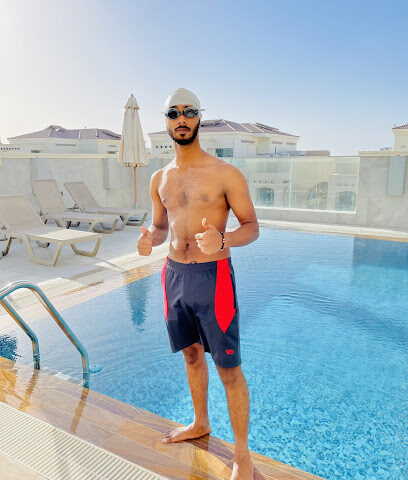 مدرب السباحة عرفات - الشارقة - +971 54 785 1557
