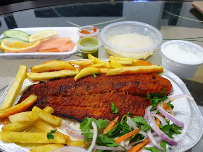 مطعم ومشاوي بارك رويال تشيكيز - الشارقة - +971 2 444 1140