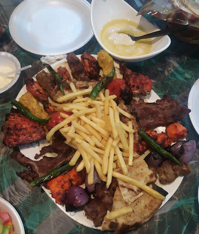 مطعم نجمة الخليج - الشارقة - +971 6 746 8784