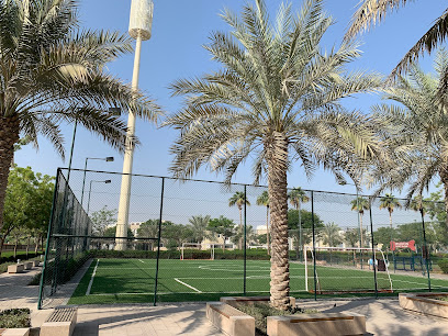 ملعب كرة قدم المجتمع | مدن - الشارقة -