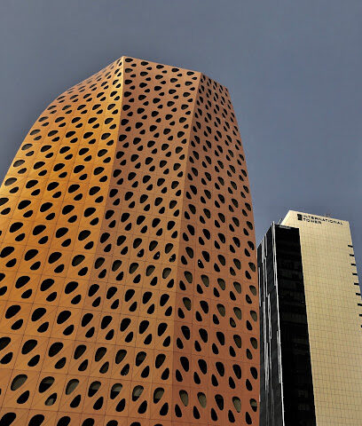 هلالكو أبو ظبي - الشارقة -