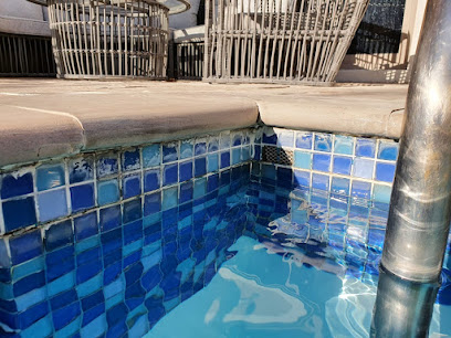 سباحة - الشارقة -