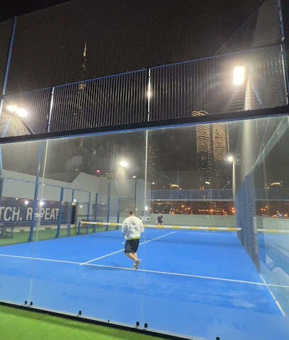 ملعب تنس RRA Padel - الشارقة -