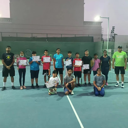 أكاديمية فيوتشر برو للتنس - عود ميثاء - الشارقة - +971 52 262 6926