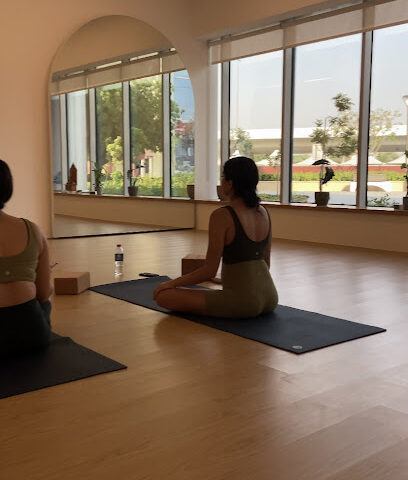 مقهى زوجا يوجا - إمارة الشارقةّ - +971 4 276 7657