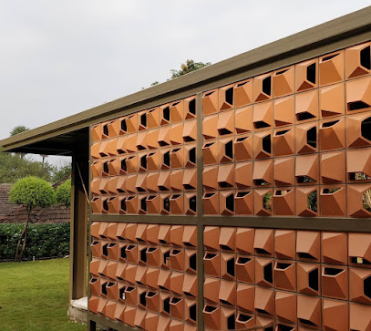 نوفوكوتو دبي (تريغون) - الشارقة - +971 52 621 9555