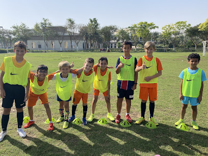 أكاديمية تشامبيون سوكر دبي - الشارقة - +971 56 941 7120