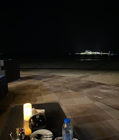 البحر - الشارقة - +971 2 801 2222