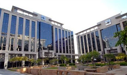 جيه إل إل دبي - الشارقة - +971 4 426 6999