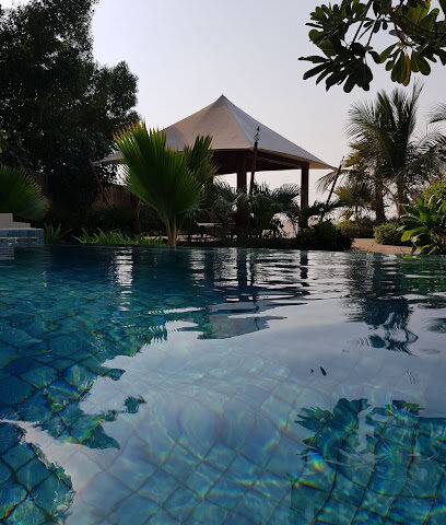 سبا ريتز كارلتون - الشارقة - +971 7 204 8888