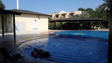 مسبح الحدائق 2 - الشارقة -