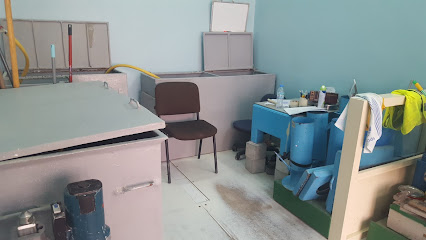 المعمل الوطني لفحص التربة واختبار مواد البناء - الشارقة - +971 7 233 2031