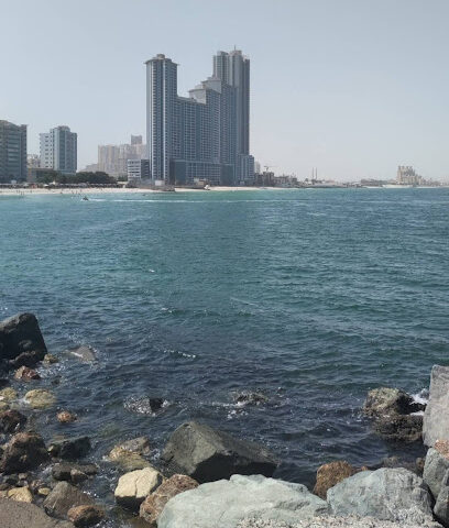 زاوية شاطئ عجمان للسباحة والصيد - الشارقة -