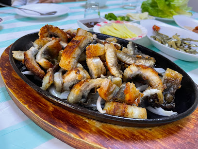 واحة يونغ كوانغ هاوس - الشارقة -