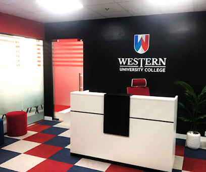 كلية الجامعة الغربية - أم القيوين - +971 6 527 2995