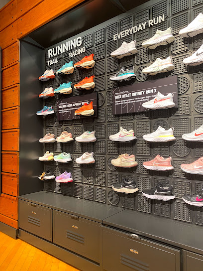 متجر نايك - United Arab Emirates|Abu Dhabi|Yas Mall