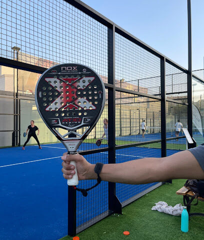 اذهب باديل - الشارقة - +971 58 977 0550