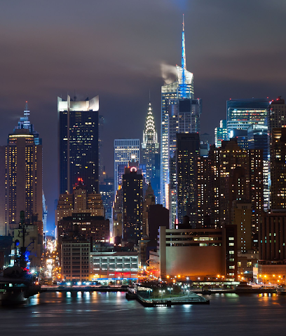 حسنين للوساطة العقارية الشامخة حسنین سمسارالعقارات الشامخه - الشارقة -