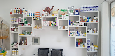 صيدلية النور البيطرية - أم القيوين - +971 50 530 3403