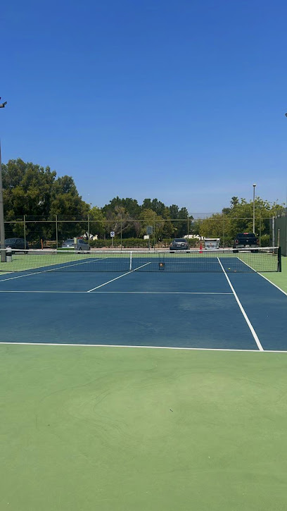 أكاديمية PRO للتنس في عود ميثاء - United Arab Emirates|Umm Hurair 2 - Dubai|14 12 St