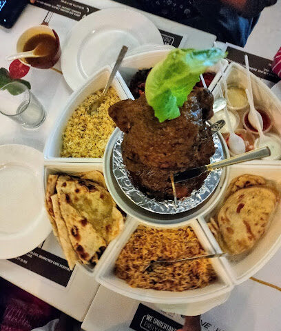 مطعم الميدان - الشارقة - +971 6 553 3779