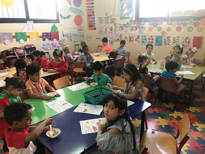 مدرسة الشارقة العامة - الشارقة - +971 6 522 1244