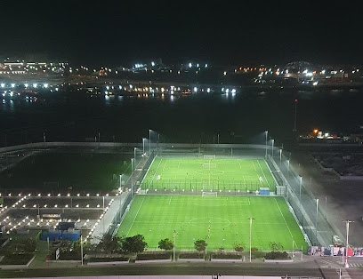 مركز الماريه الرياضي - الشارقة -