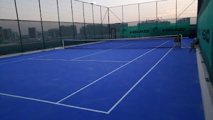 أكاديمية PRO للتنس في ند الشبا - الشارقة - +971 58 687 2335