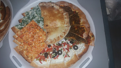 معجنات الريف الشامي - الشارقة - +971 3 722 9500