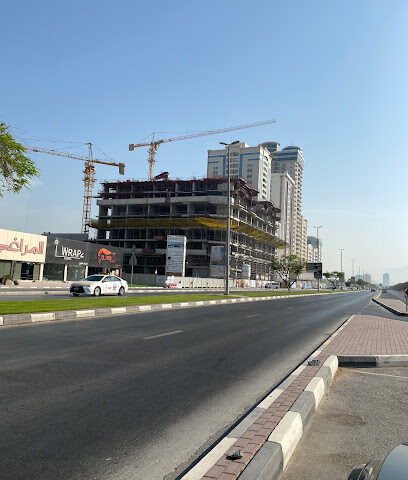 مركز رأس الخيمة التجاري - الشارقة - +971 7 233 5111