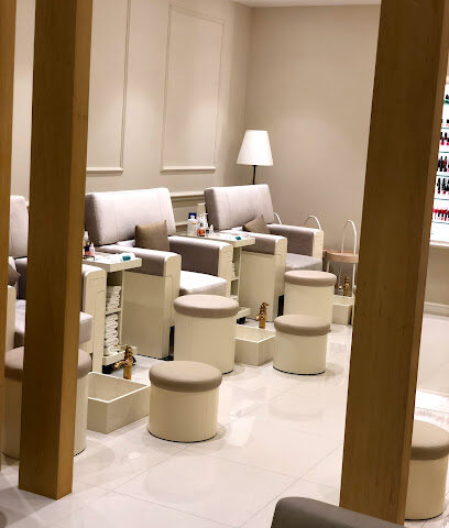 رويال سبا - الشارقة - +971 6 538 5553