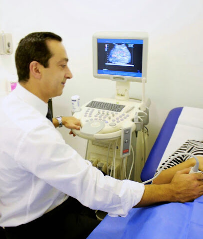 نوفوميد - مدينة دبي الطبية - أم القيوين - +971 4 276 5600