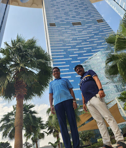 مسبح ابراج البوابة - الشارقة -