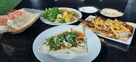 مطعم وكافيتريا البيت الشامي - الشارقة - +971 3 755 3666