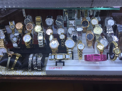 مركز الساعات المشهور ذ - أم القيوين - +971 50 807 2052