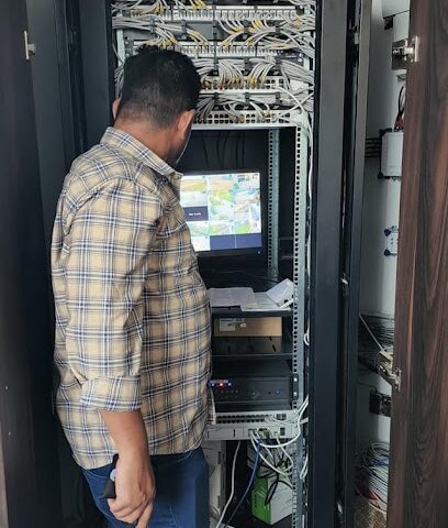 زاس تك - الشارقة - +971 58 137 6786