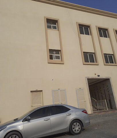 معرض الحير للسيارات المستعملة - أم القيوين -