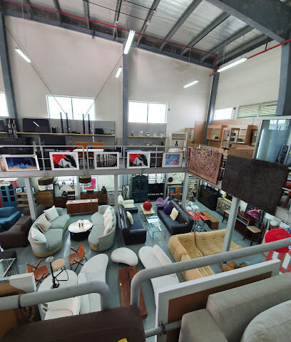 محولات النقد - أم القيوين -