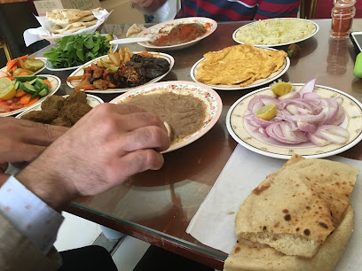 مطعم ضفاف النيل - الشارقة - +971 6 742 6310