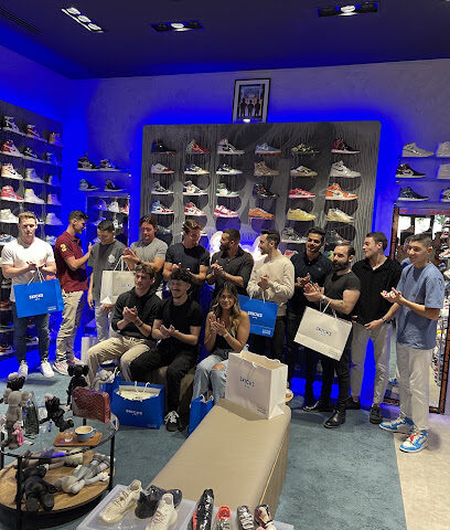 3 ركلات - الشارقة - +971 50 138 7828