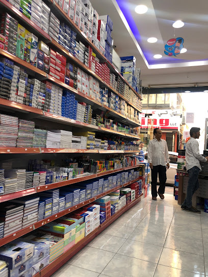 مكتبة ديرة ستار ش.ذ. - United Arab Emirates|Naif - Dubai|47 Al Nakhal Rd