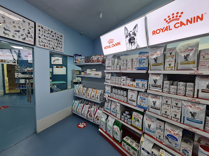 عيادة التآزر البيطرية - أم القيوين - +971 55 286 6044