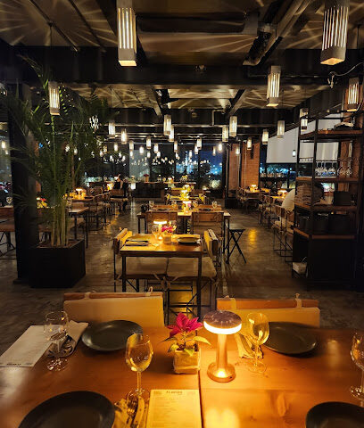 فلافورز جريل دبي - مينا راشد مارينا - الشارقة - +971 4 379 7666