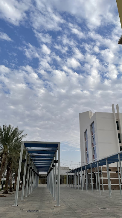 النزل النسائي الجديد في جامعة الإمارات العربية المتحدة - United Arab Emirates|'Asharij - Abu Dhabi