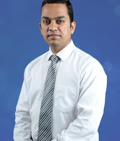 د مانيش مدني - الشارقة - +971 52 712 2148