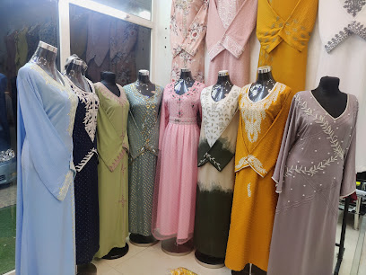 عايشة لخياطة العبايات في عجمان تاجر تجزئة وتجار جملة - أم القيوين - +971 52 870 9380