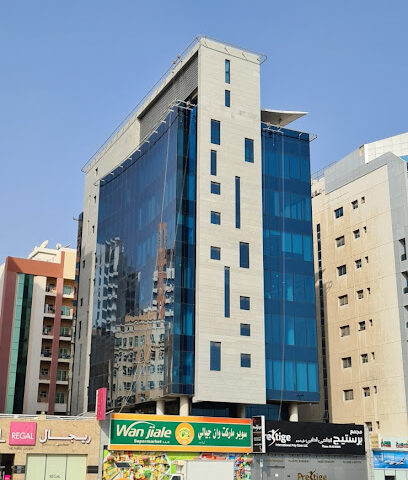 قبل دبي - الشارقة - +971 4 399 6747