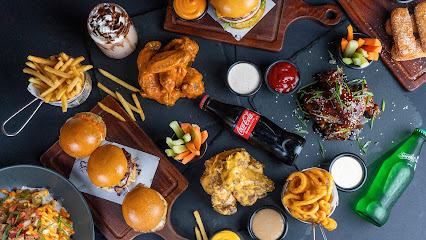 أجنحة - الشارقة - +971 50 715 3087